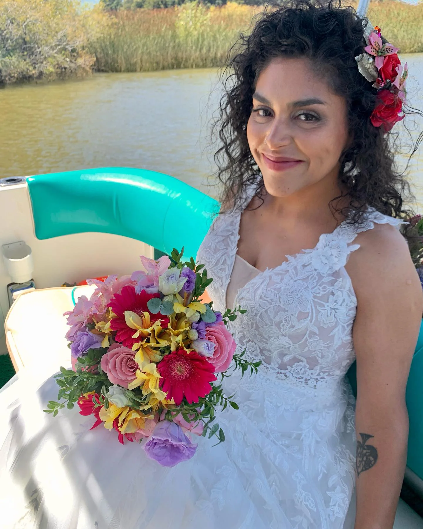 Colección Novias MaGu: arreglo floral nupcial